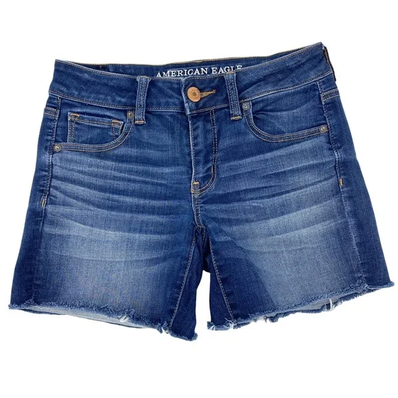 AEO Midi Super Super Stretch Denim X Cafe Cut Off Raw Hem Low Rise Shorts Size 4 - Picture 1 of 5